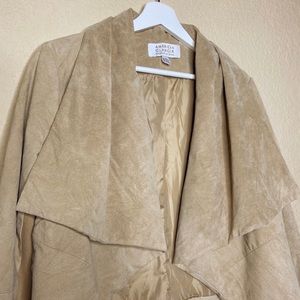 Badgley Mishka American glamour leather jacket Size medium, color beige